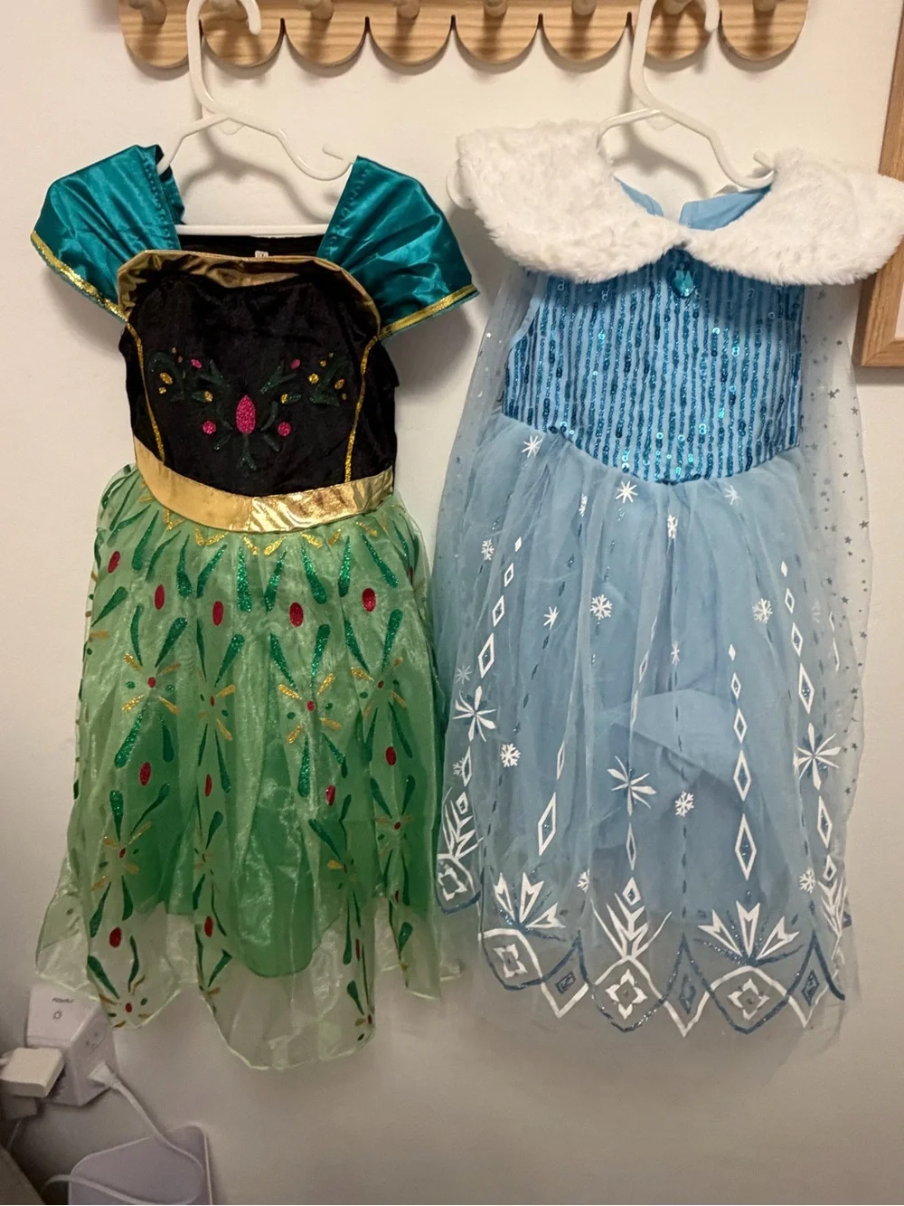 Sparkling Light Blue Princess Cape Dress with Faux Fur Collar